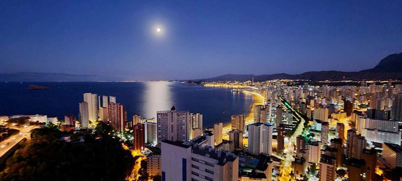 See The Sea Miramar Apartment - 150M To The Beach 貝尼多姆 外观 照片