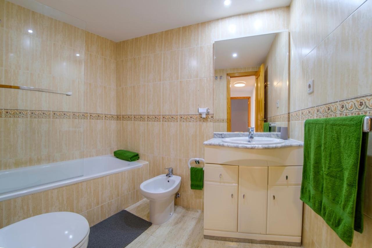 See The Sea Miramar Apartment - 150M To The Beach 貝尼多姆 外观 照片